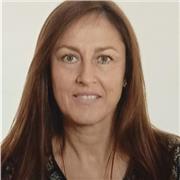 Titulada en Educación Infantil, especializada en el primer ciclo. Experiencia previa en el cuidado de niños en entorno familiar.